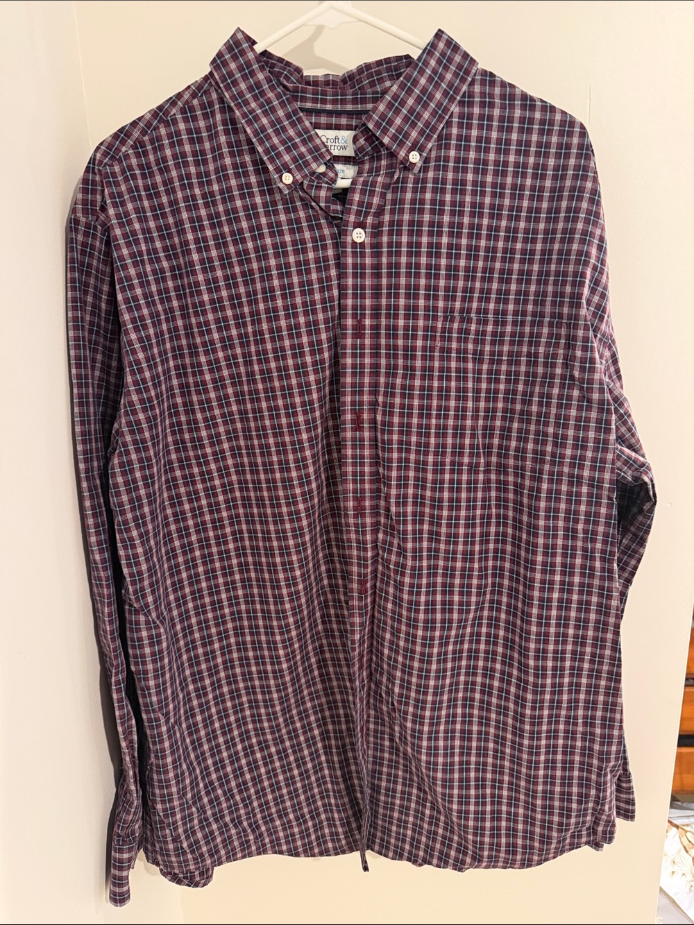 croft & barrow Men's Burgundy and Blue Plaid Button-Down Shirt